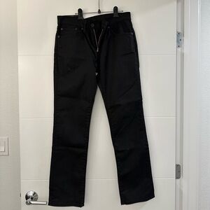 Levi’s black jeans